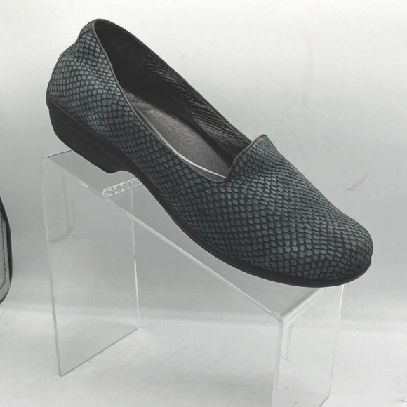 Dansko Olivia Green Snakeskin Leather Comfort Loafers Shoes EU 40 US 9.5-10 - Picture 1 of 9